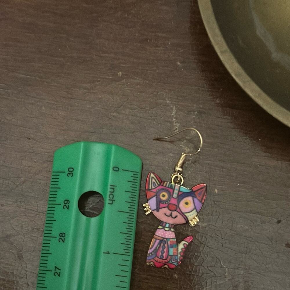 Multicolor metal and enamel earrings. New. Lightweight - Picture 3 of 3